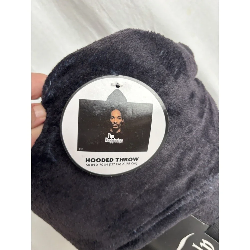 Dogg Supply Snoop Dogg The Doggfather Hooded Throw Black 50" x 70" Low Rider NEW - Picture 2 of 3